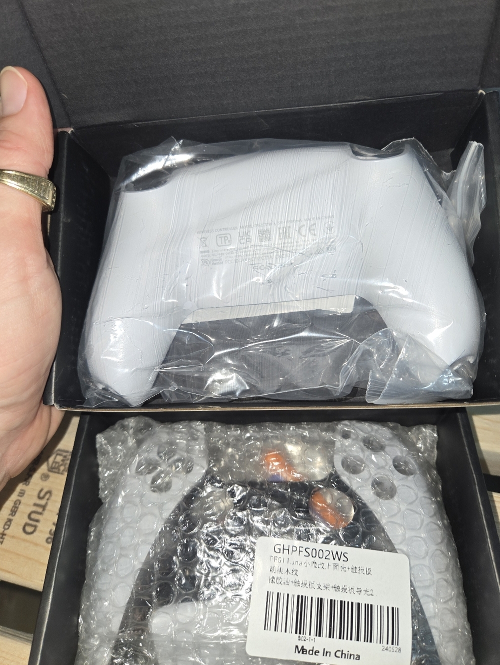 PS5 Console Housing & Controller Casing - Picture 4 of 5